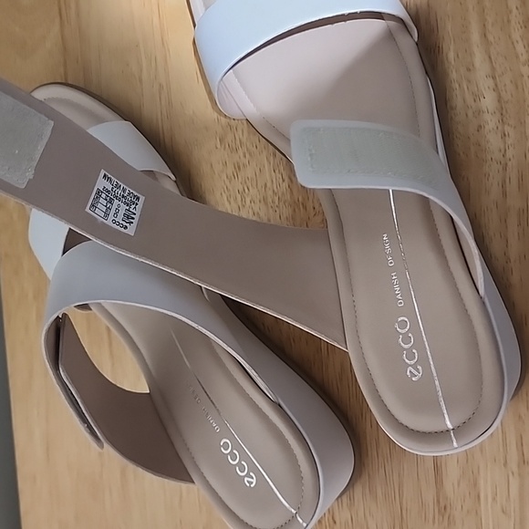 Sz 10 Ecco white wedge slip on sandal EU 41 NIB - Picture 7 of 7
